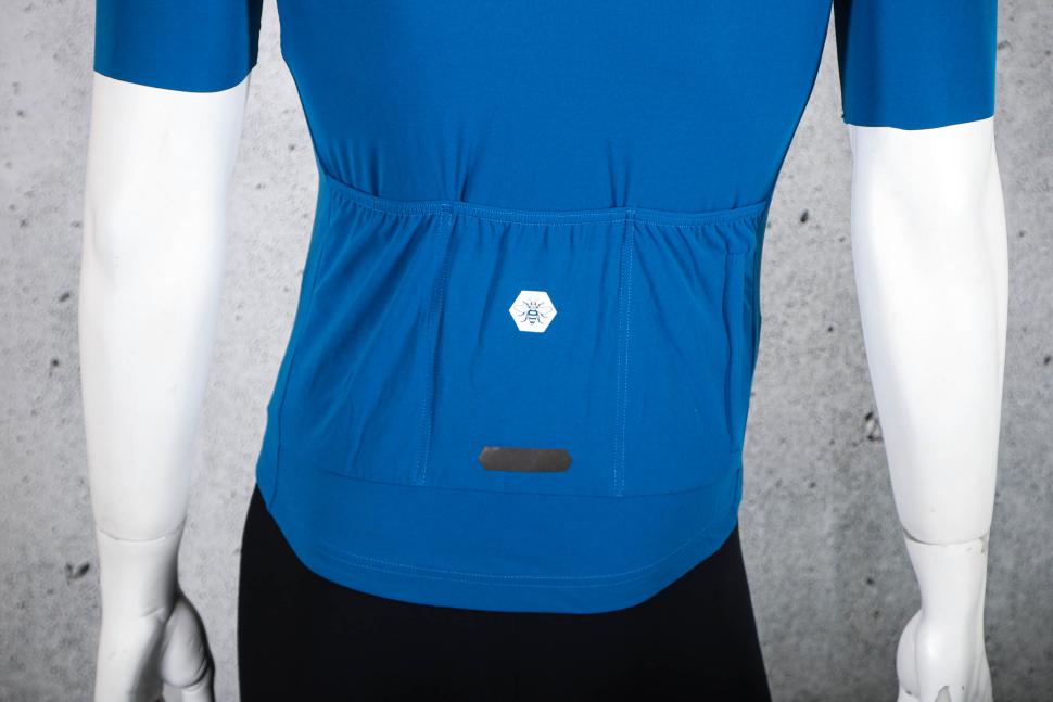 2025 Lusso Unisex Paragon Jersey - rear detail.jpg
