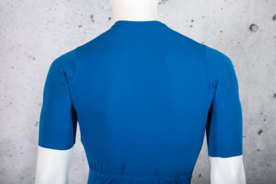2025 Lusso Unisex Paragon Jersey - shoulders.jpg