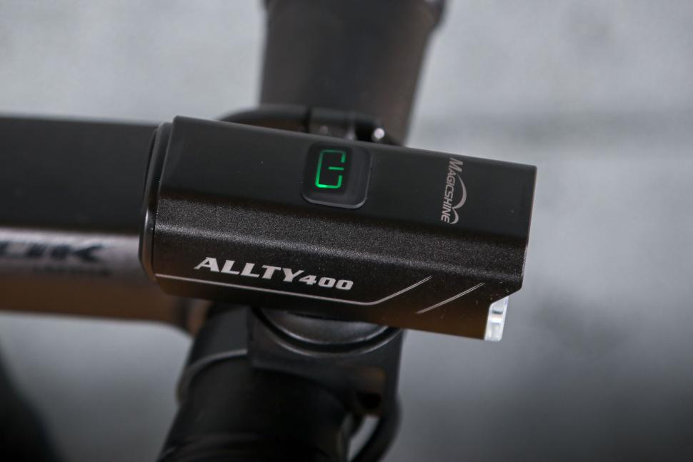 2025 Magicshine Allty 400 Front Bike Light - top.jpg