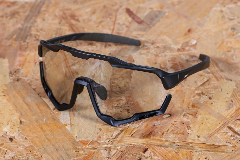 2025 Magicshine Morpher Photochromic Lenses Glasses.jpg