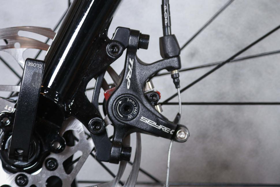 2025 Marin Four Corners 1 Sword - front disc brake 2.jpg