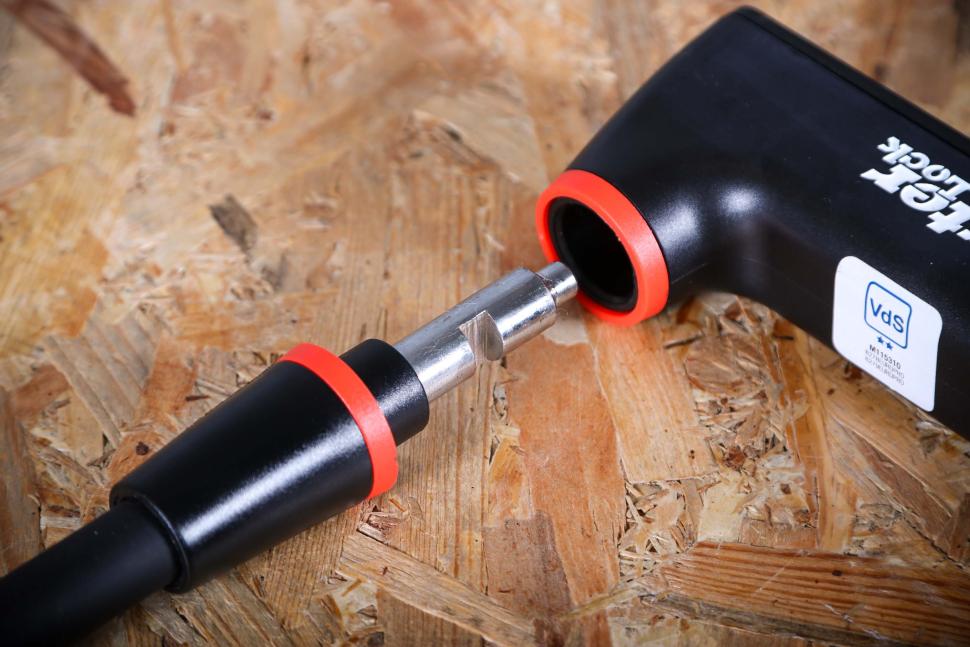 2025 Master Lock U-Lock - open 2.jpg