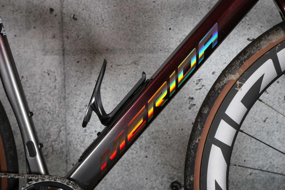 2025 Merida Mission 9000 - downtube.jpg