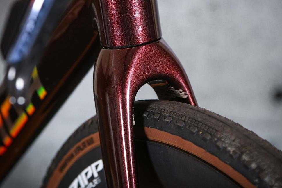 2025 Merida Mission 9000 - fork clearance.jpg