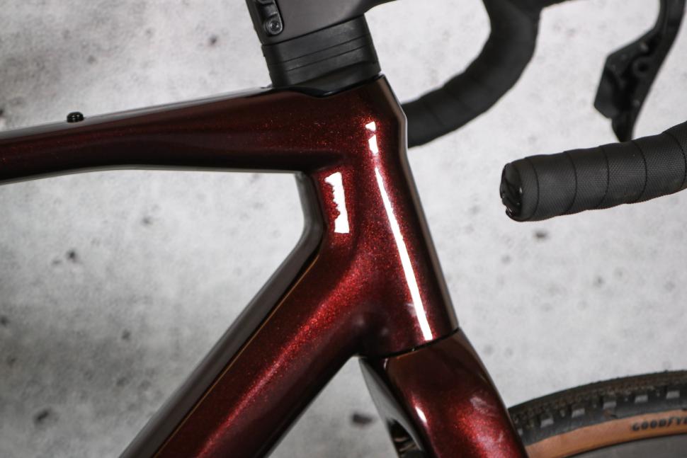 2025 Merida Mission 9000 - headtube.jpg