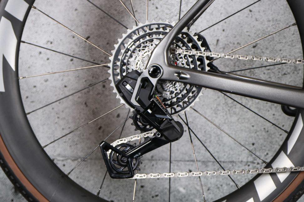 2025 Merida Mission 9000 - rear mech.jpg