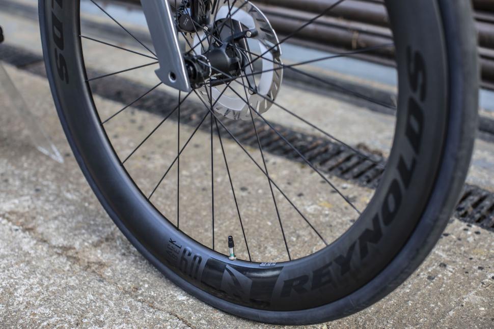 2025 Merida Reacto 9000 wheel detail.jpg