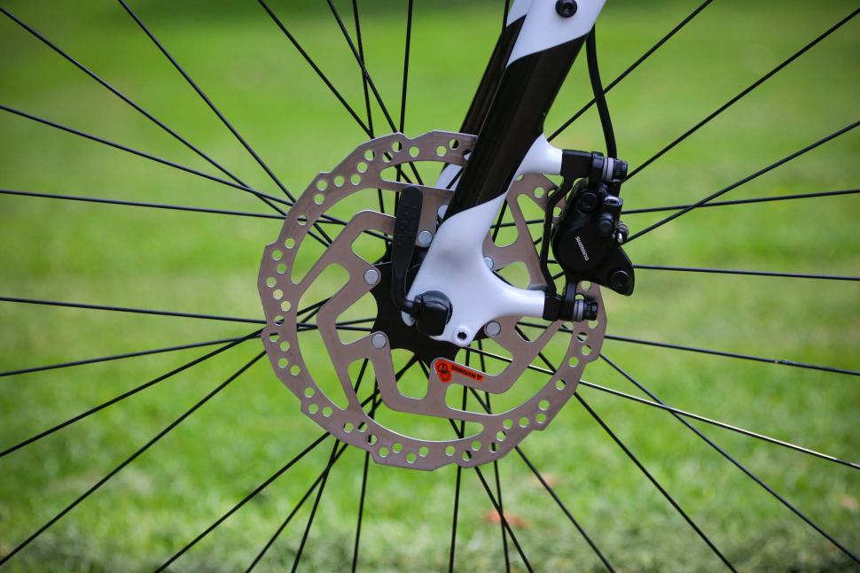2025 Merida Speeder 300 - front disc brake.jpg