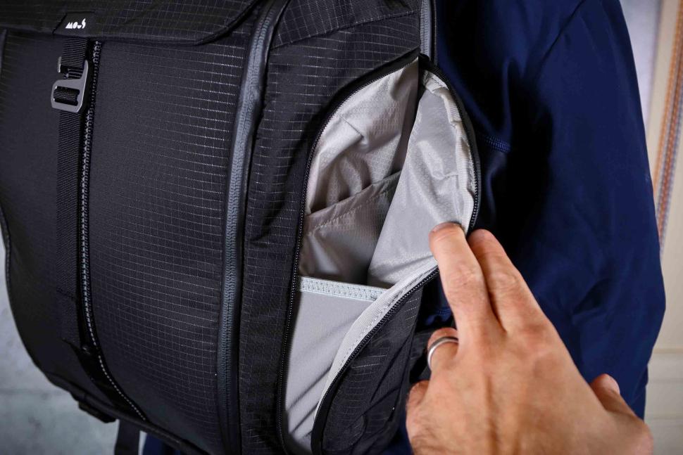 2025 Mous UltraTex Optimal Lid Backpack - sid epocket.jpg