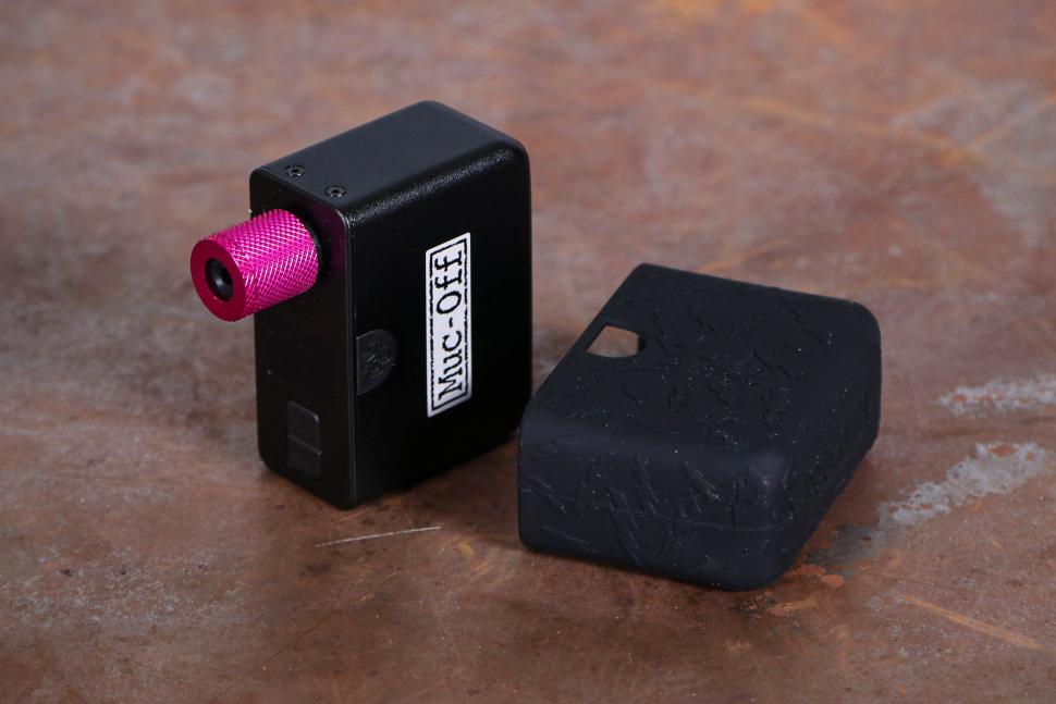 2025 Muc-Off AirMach Electric Mini Inflator PRO - silicone case removed.jpg