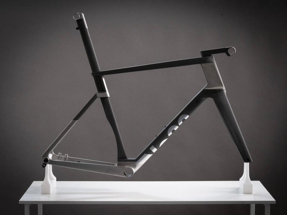 2025 No.22 Bicycle Company Reactor Aero frame driveside