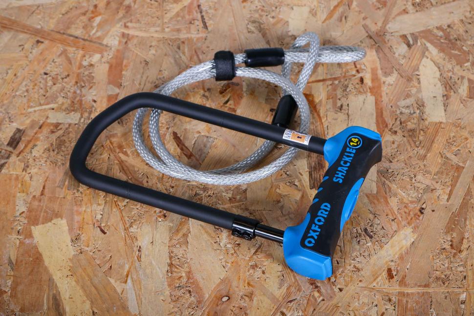 2025 Oxford Shackle14 Pro Duo U-Lock and cable - D-Lock and cable.jpg
