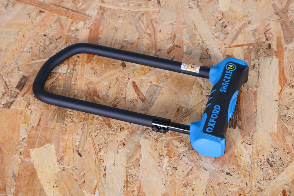 2025 Oxford Shackle14 Pro Duo U-Lock and cable - lock only.jpg