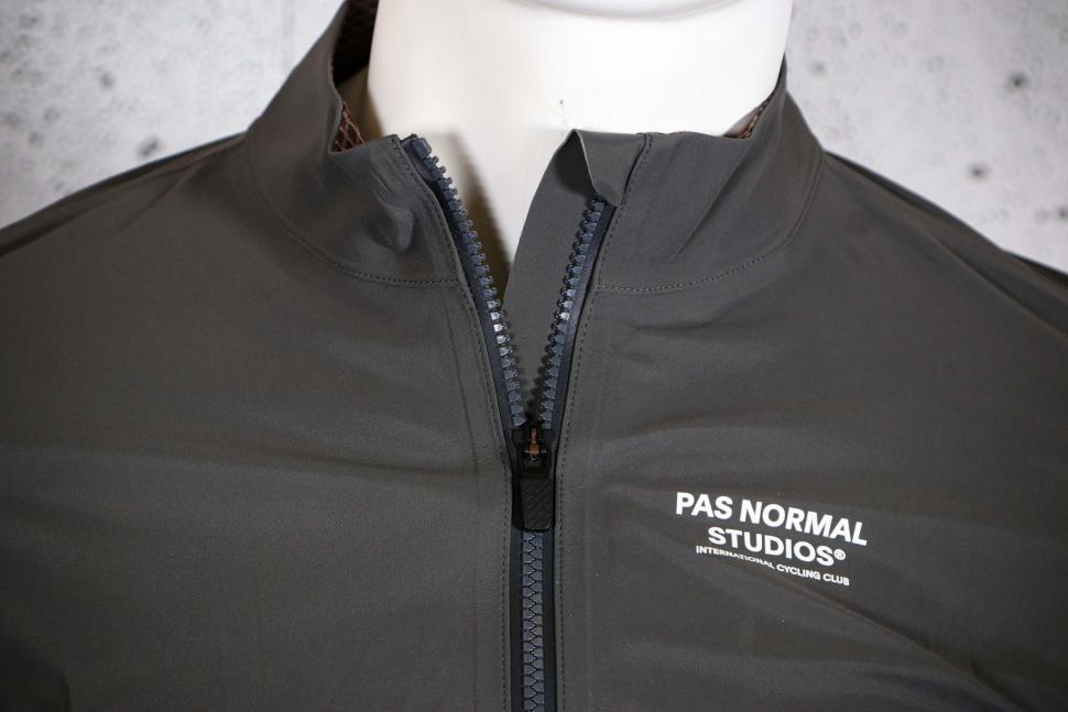 2025 Pas Normal Studios Men's Mechanism Shell Jacket - collar.jpg