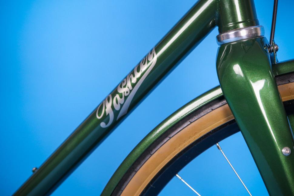 2025 Pashley Roadfinder - Shimano 105 - downtube.jpg