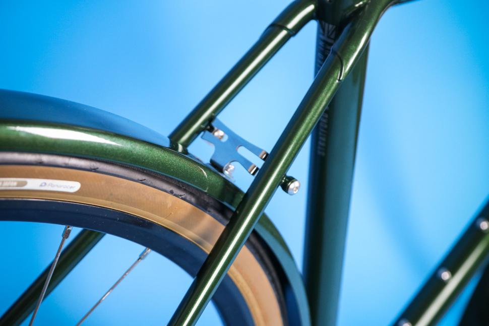 2025 Pashley Roadfinder - Shimano 105 - seat stays.jpg