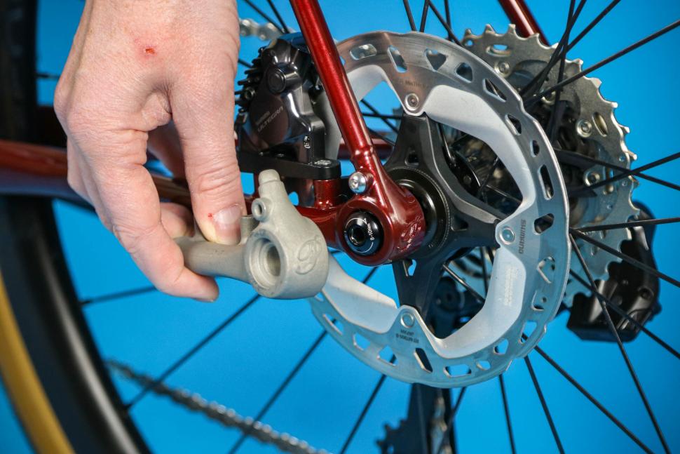 2025 Pashley Roadfinder - Shimano Ultegra - 3D printed rear drop out 3.jpg