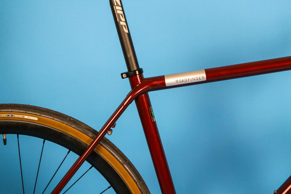 2025 Pashley Roadfinder - Shimano Ultegra - seat tube.jpg
