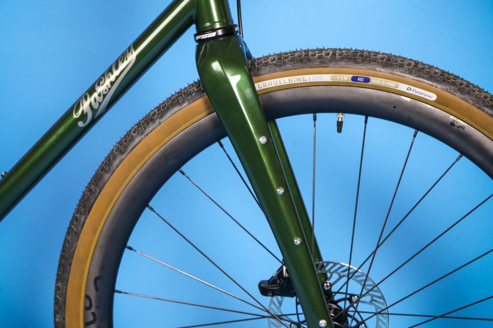 2025 Pashley Roadfinder X - Campagnolo Ekar - fork.jpg