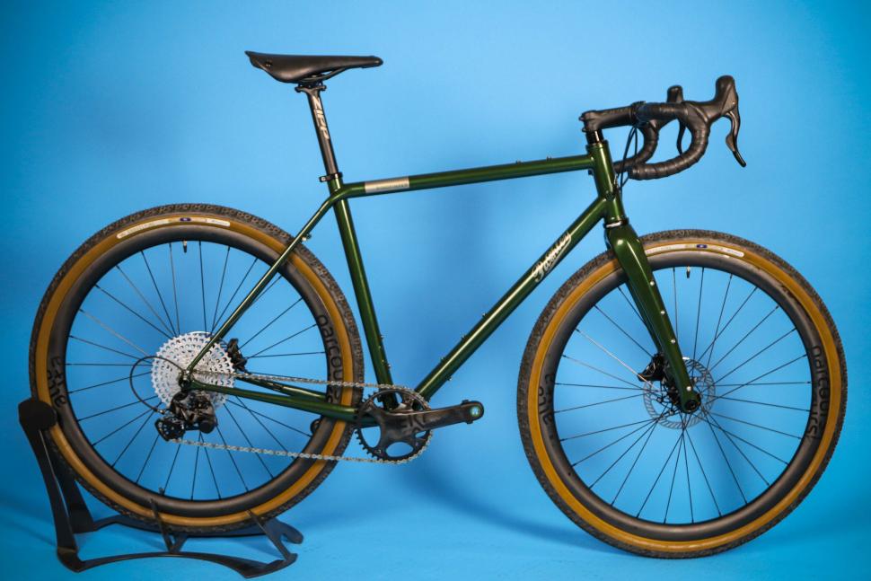 2025 Pashley Roadfinder X - Campagnolo Ekar.jpg