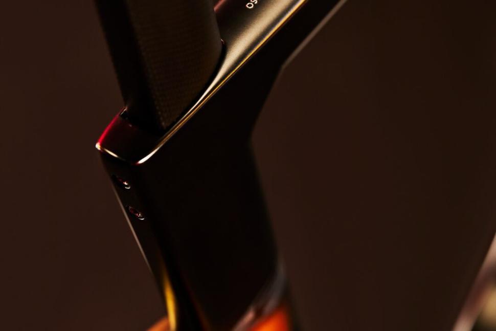 2025 Pinarello Dogma F - 1 (6)