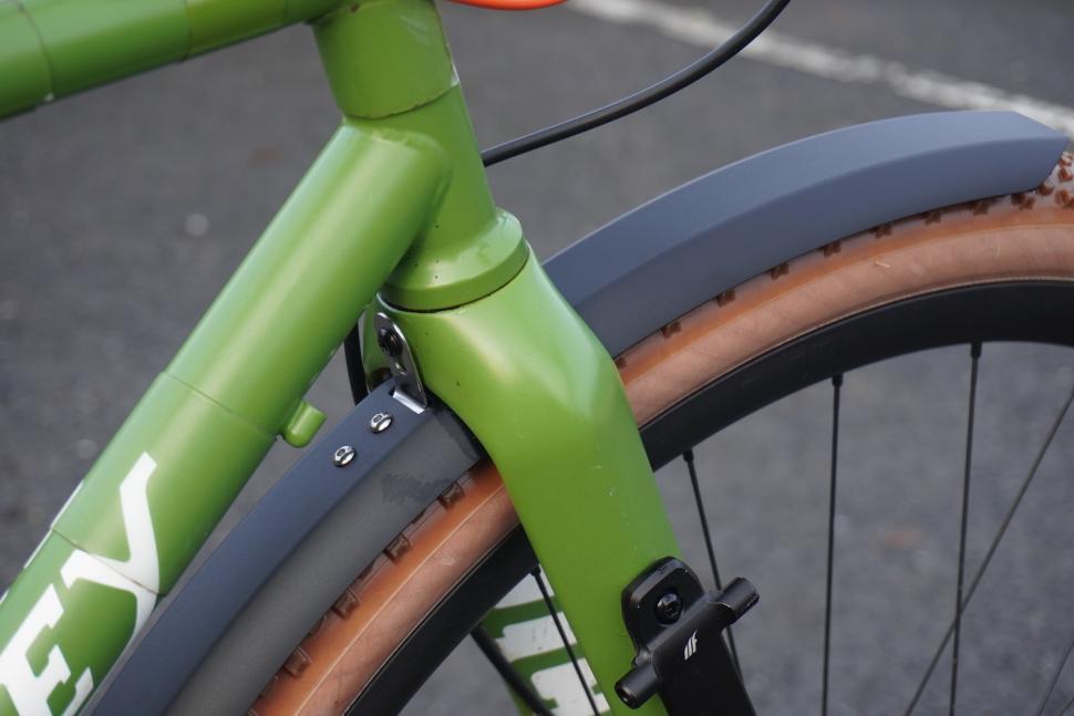 2025 Portland Design Works Full Metal Fenders - front 1.JPG