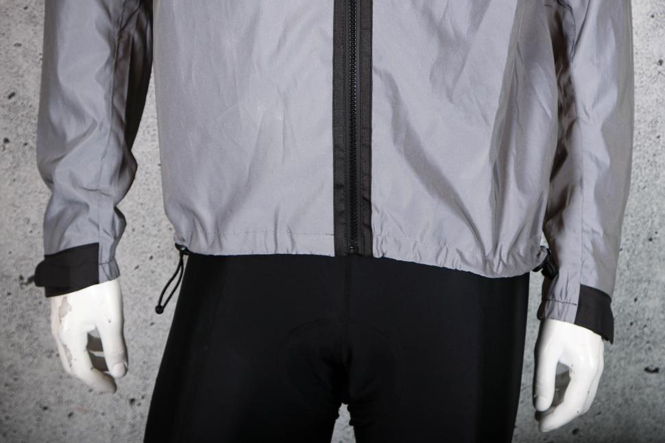 2025 Proviz City Men's 100% Reflective Commuter Cycling Jacket - hem.jpg