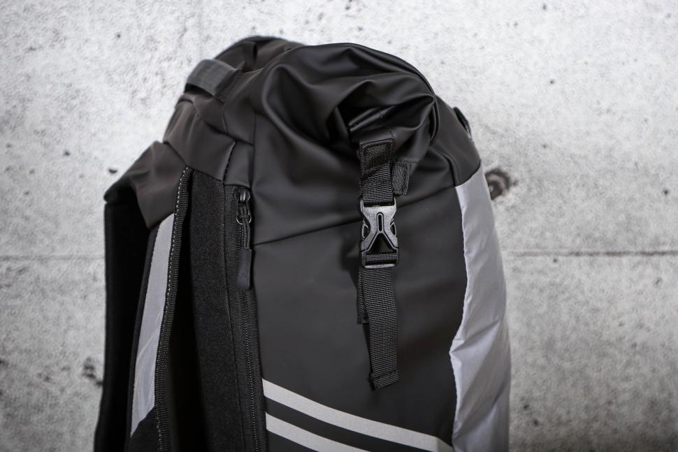 2025 Proviz Reflective Rolltop Backpack - rolltop clips.jpg