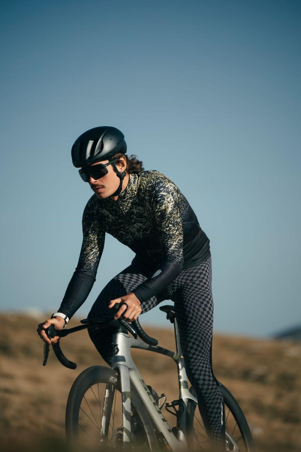 2025 Q36.5 Dottore Hybrid Bib Tights
