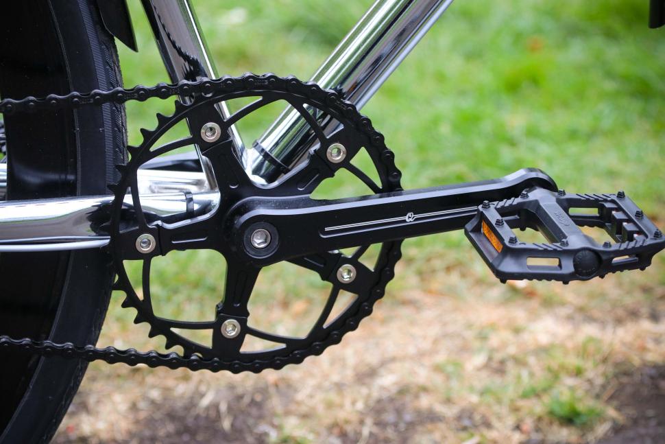 2025 Quella Varsity Imperial Classic Geared Bicycle - crank.jpg