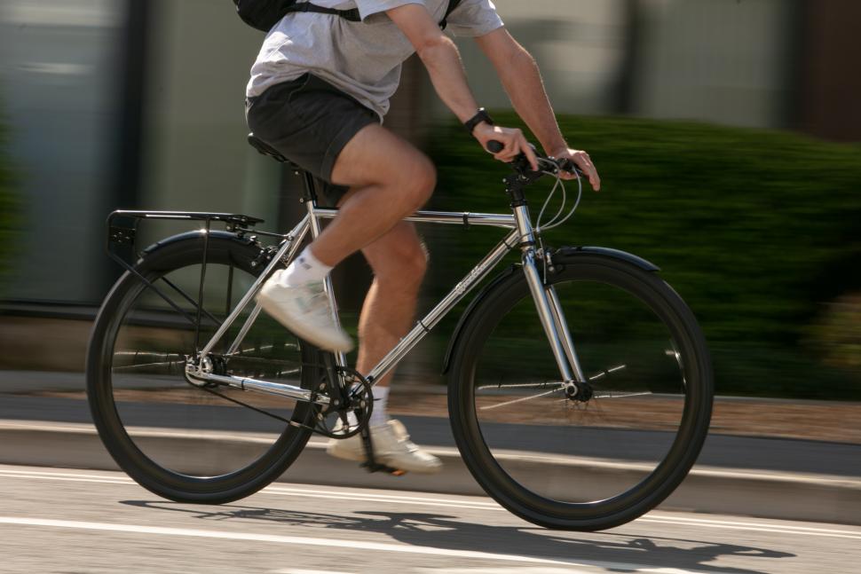 2025 Quella Varsity Imperial Classic Geared Bicycle - riding 2.jpg