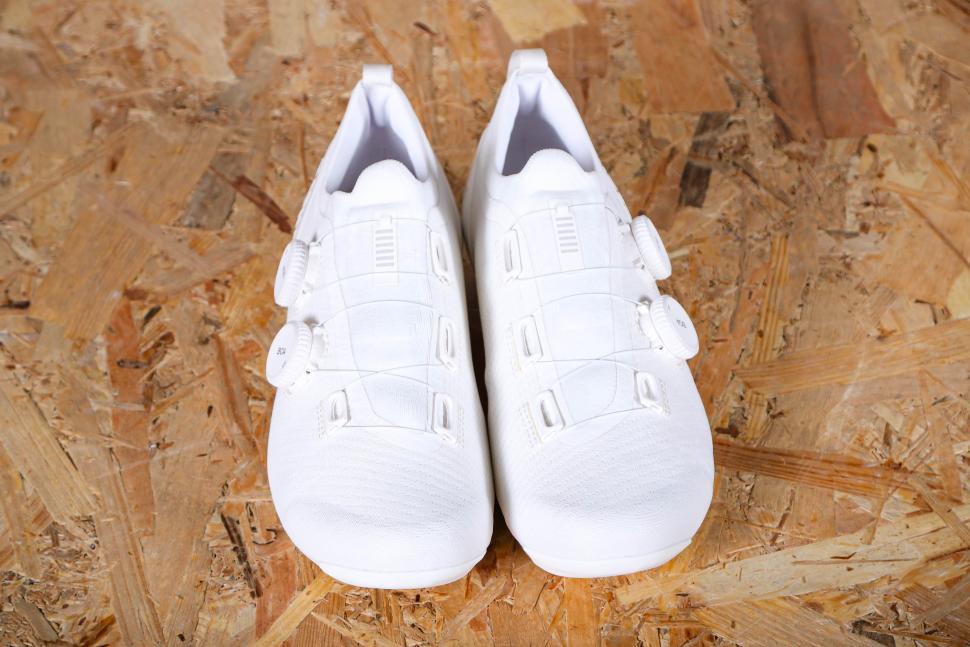 2025 Rapha Pro Team Road Shoes - front.jpg