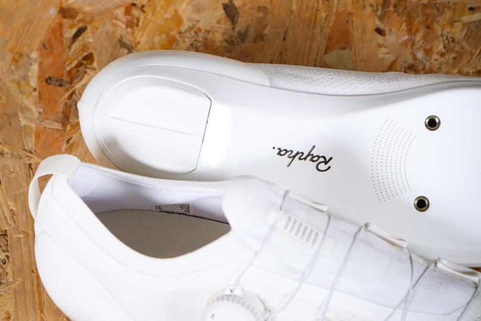 2025 Rapha Pro Team Road Shoes - sole heel.jpg