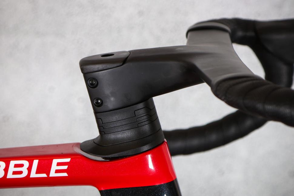2025 Ribble Ultra-Race 105 Di2 - stem and spacers.jpg