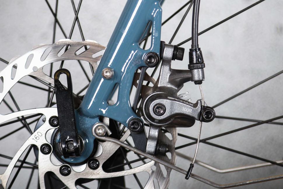 2025 Ridgeback Tour - front disc brake detail.jpg