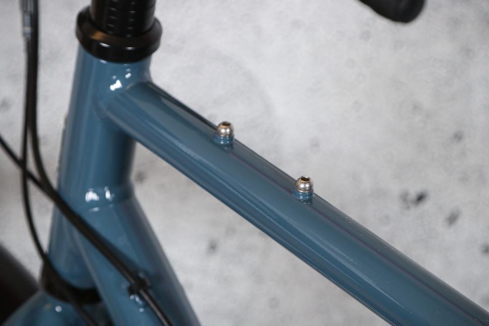 2025 Ridgeback Tour - top tube bosses.jpg