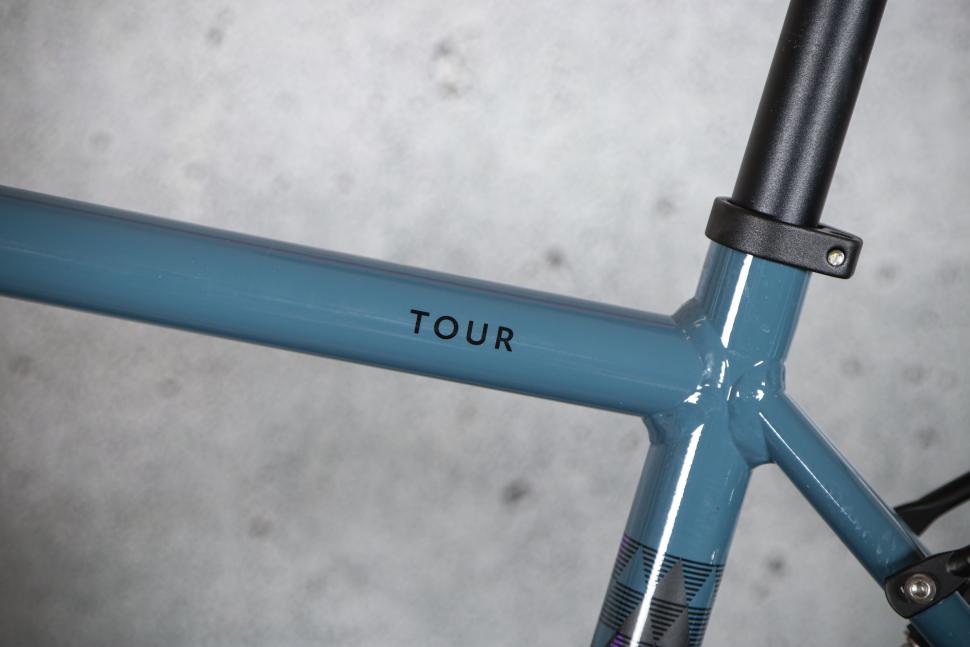 2025 Ridgeback Tour - top tube detail.jpg