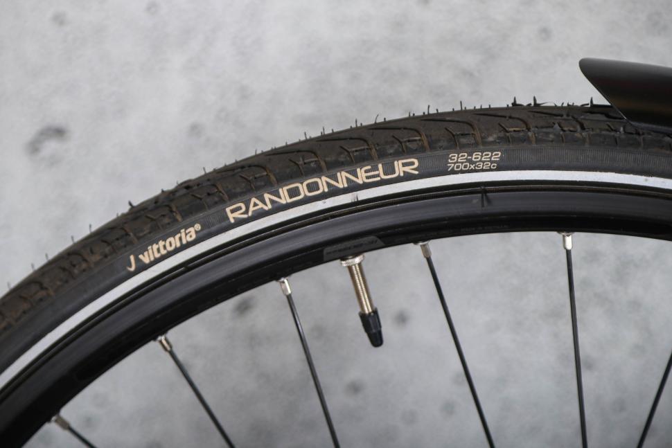 2025 Ridgeback Tour - tyre.jpg