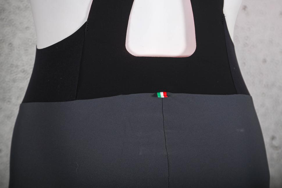 2025 Santini Redux Speed - Women's Bib Shorts - rear detail.jpg