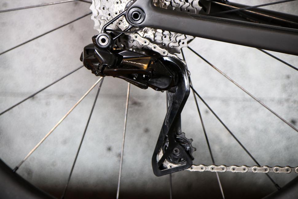 2025 Scott Addict RC Pro - rear mech.jpg