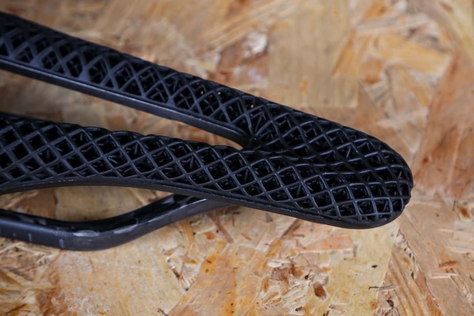 2025 Selle Italia SLR 3D Carbon - nose.jpg