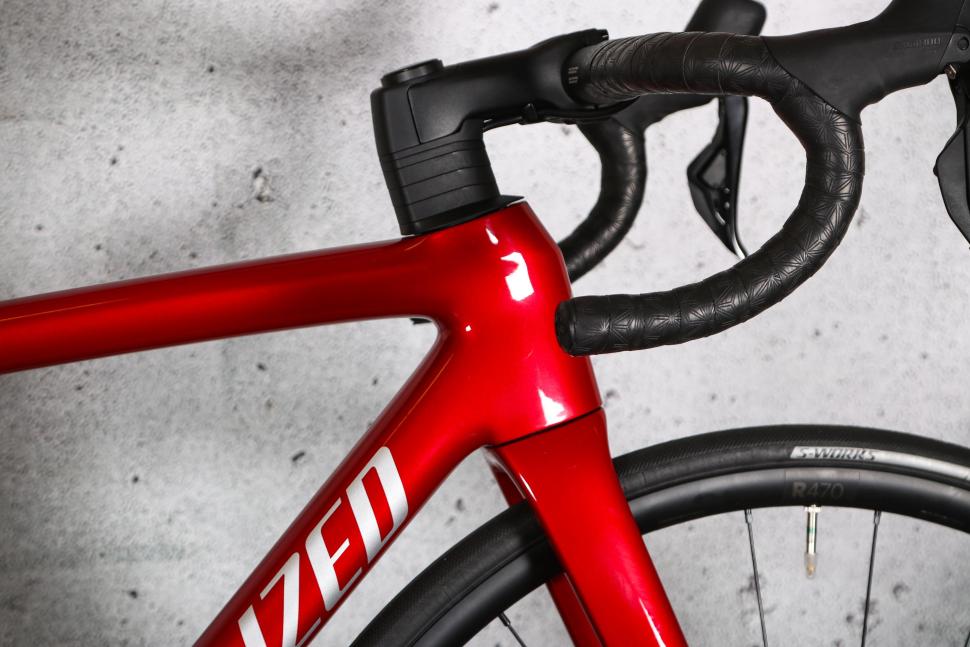 2025 Specialized Tarmac SL8 Comp Di2 - head tube.jpg