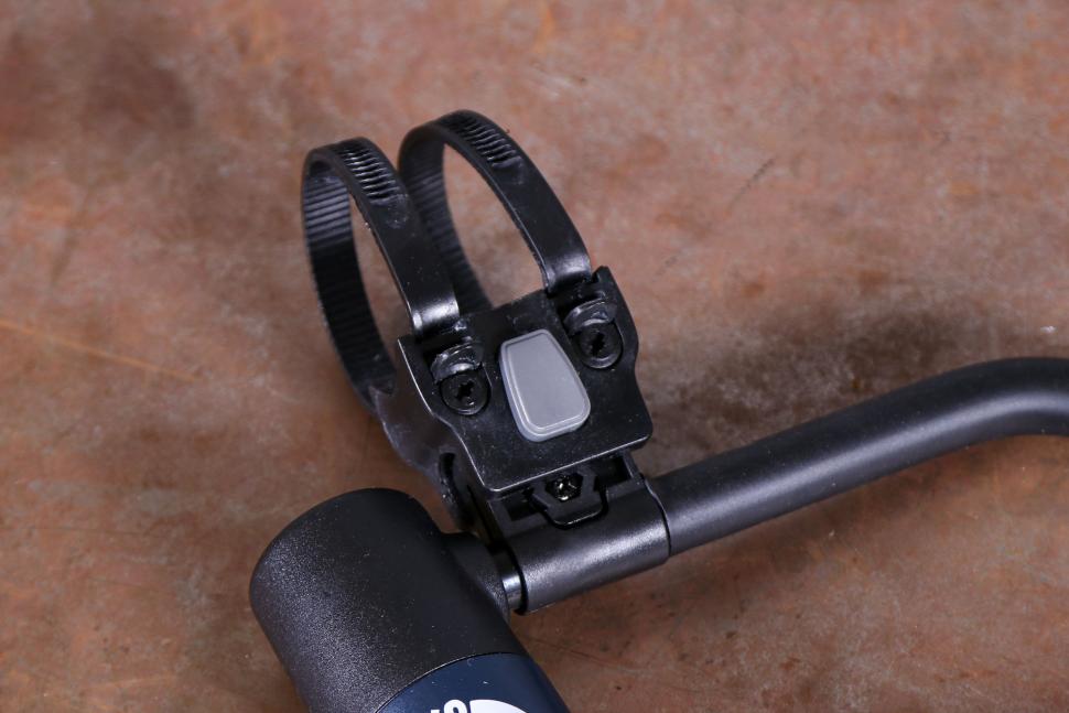 2025 Squire Matterhorn Compact 10c - frame mount.jpg