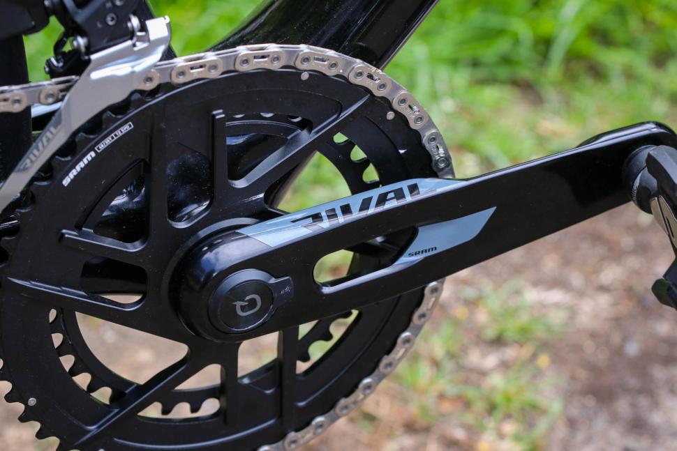 2025 SRAM Rival AXS - on bike - crank detail.jpg
