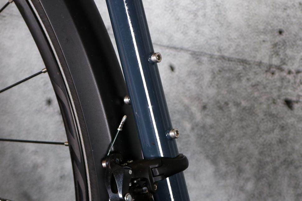 2025 Temple Cycles Adventure Disc 3 - seat tube bosses.jpg