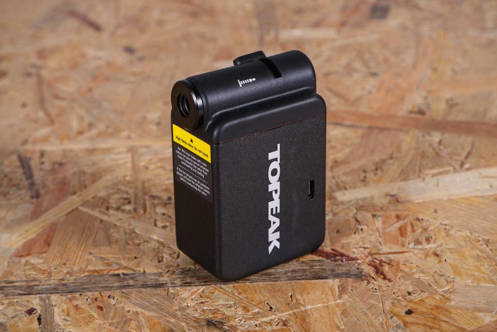 2025 Topeak E-Booster Digital - 1.jpg
