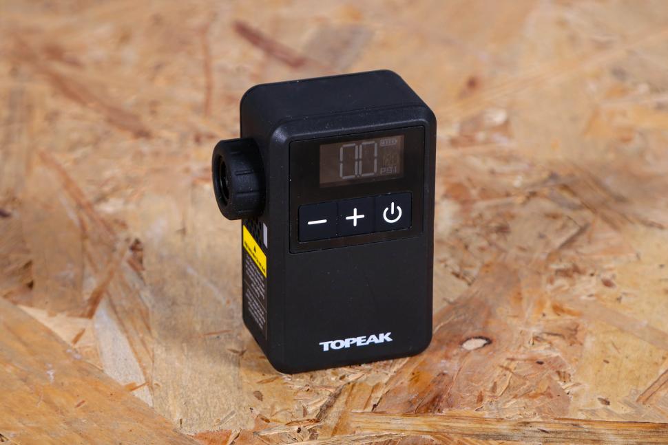 2025 Topeak E-Booster Digital Mini - front display and buttons.jpg