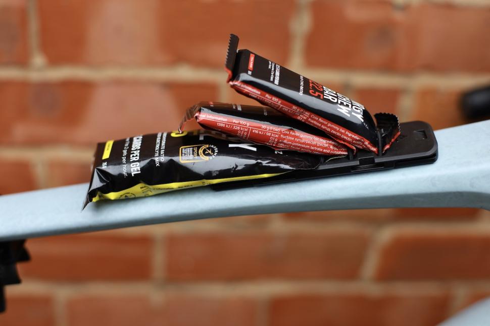 2025 Topeak Fastfuel Platform S bars gels.jpg