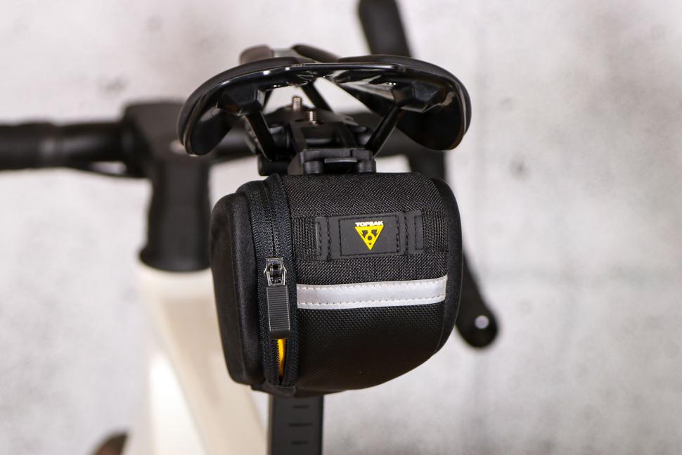 2025 Topeak Sidekick Wedge Pack - rear.jpg