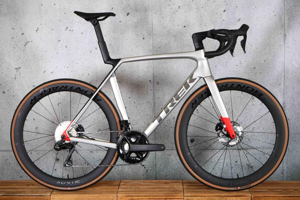 2025 Trek Madone Gen 8 SL 7